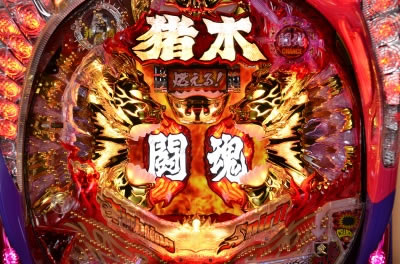 CR�A���g�j�I���؂Ƃ������̃p�`���R�@ ����̂��A�{���ɂ��O