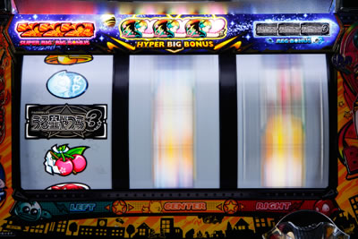 �p�`�X�����鐯���3