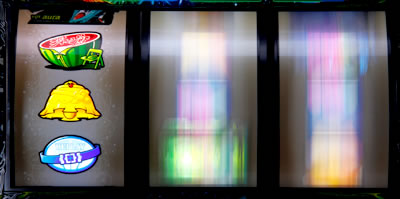 �p�`�X���։�̃��O�����W�F