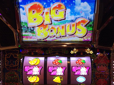 �������P������