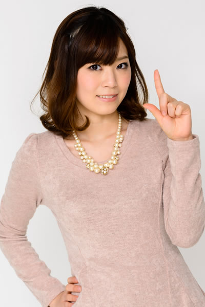 ���q����