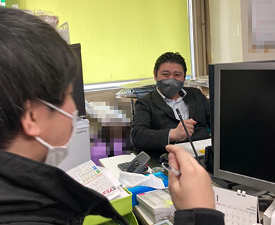 �O�����s�[�X�V�h�{�X �X�̐^��